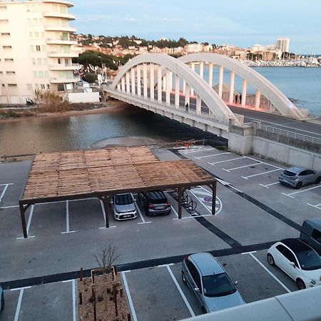 Front De Mer Golfe De Saint-Tropez 생트막시메 외부 사진