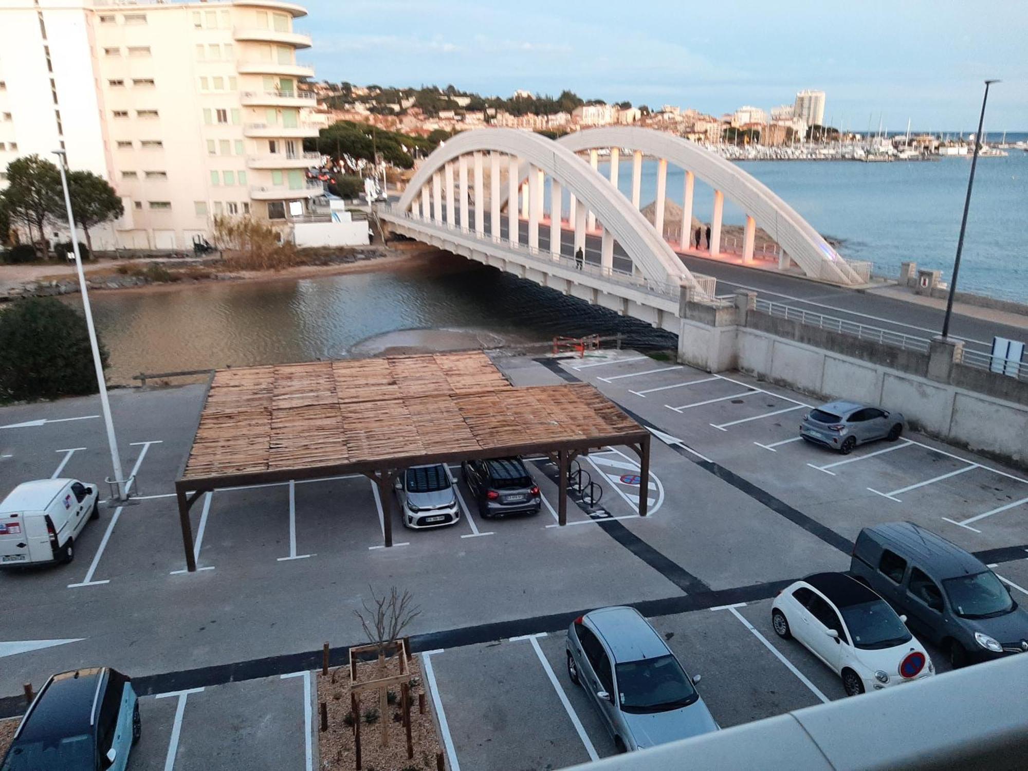 Front De Mer Golfe De Saint-Tropez 생트막시메 외부 사진